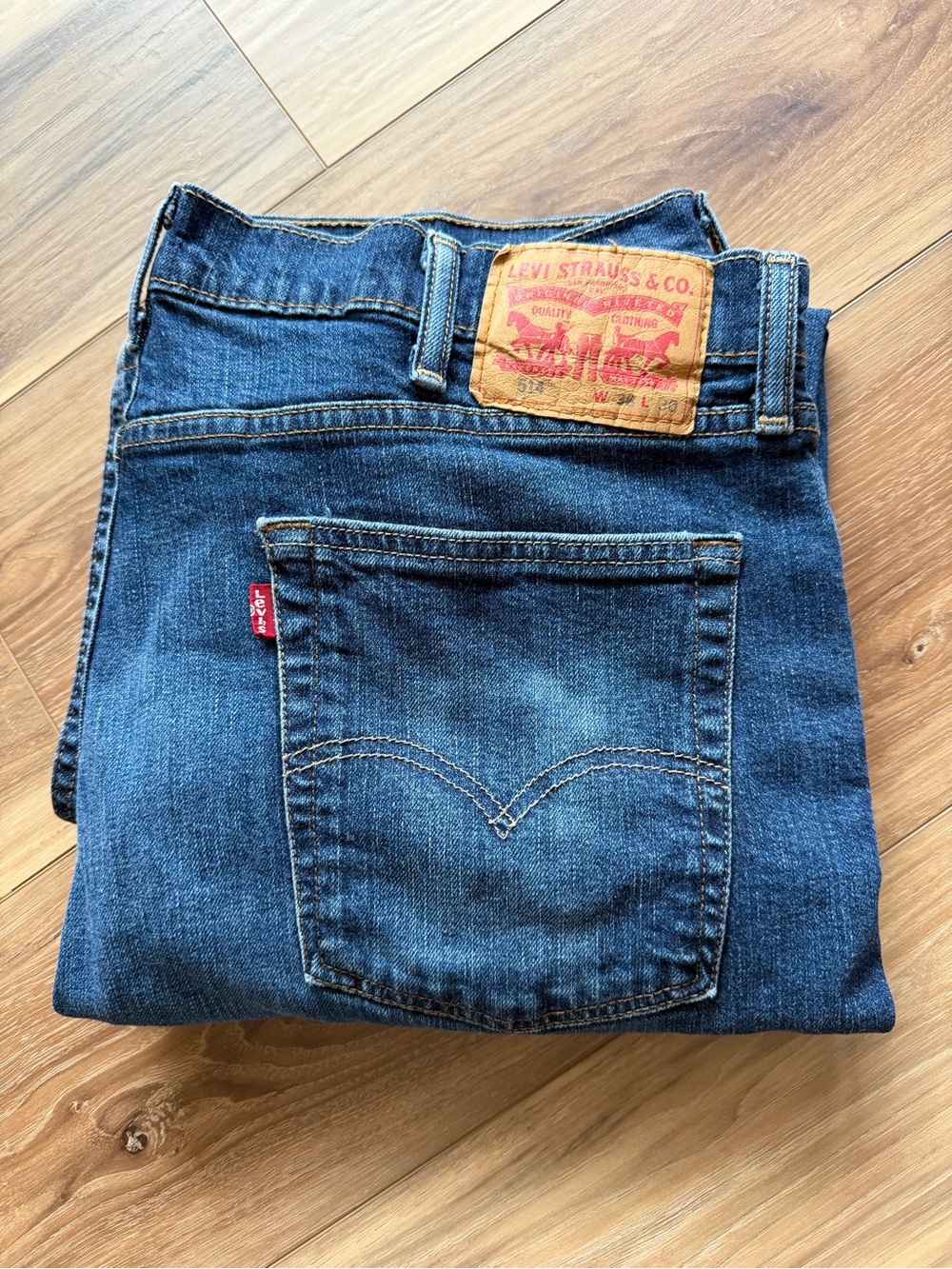 Levi's 514 Dark Blue Straight Leg Jeans